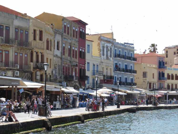150531_Chania_Hafen_Fassaden_k