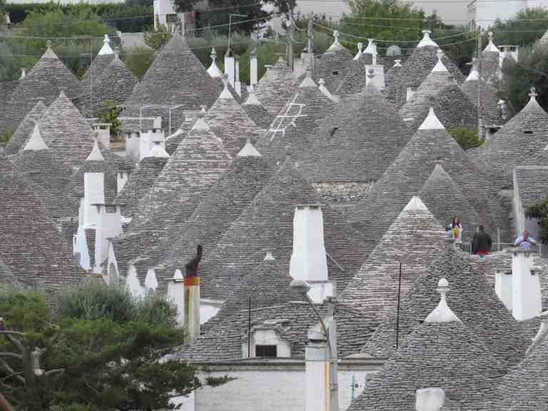 150925_Alberobello_Dächer_k