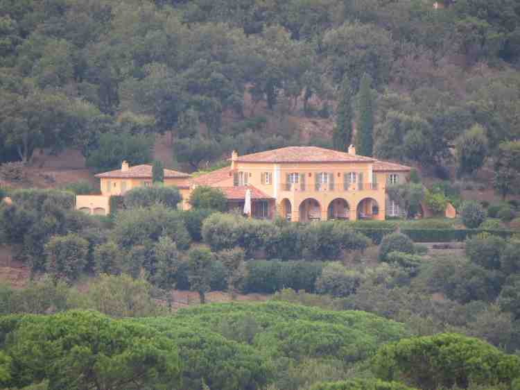 180918_Ramatuelle_Anwesen_k